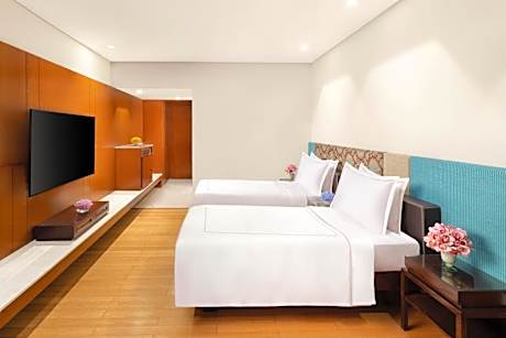 Deluxe Room Twin Bed