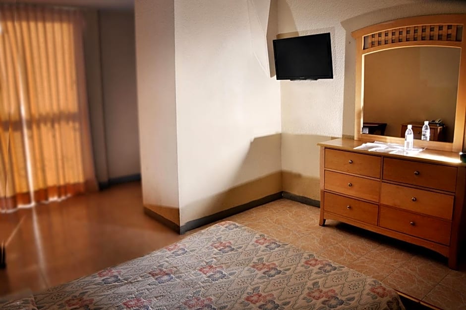 Hotel El Monte