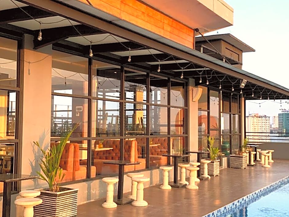 Surabaya River View Hotel