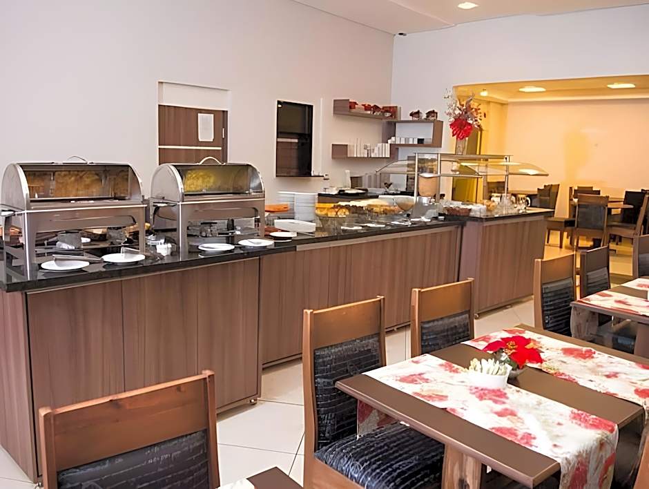 Iguassu Express Hotel