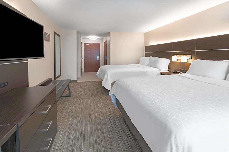 Holiday Inn Express & Suites Trinidad By IHG