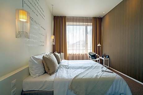 Business Single Room with Gym Access