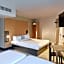 B&B HOTEL Paris Est Bobigny Université