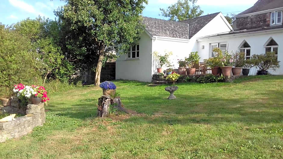 Hills Farm B&B Laugharne