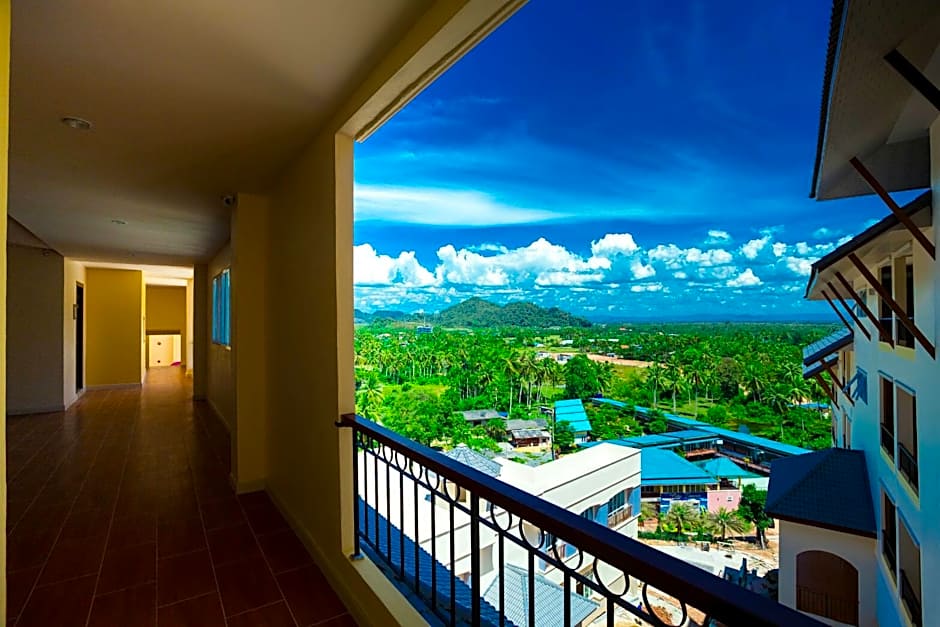 Royal Hill Satun Hotel