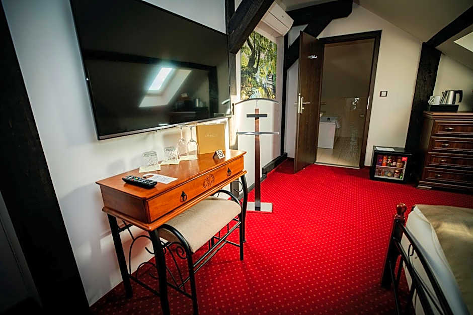 Zámek Wichterle - Hotel a pivní lázně