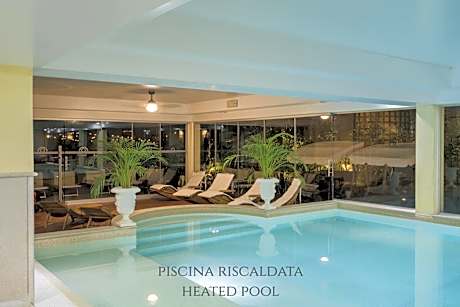 Admiral Hotel Villa Erme