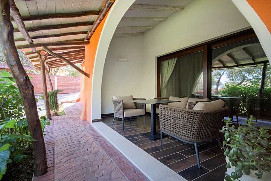 Felix Hotels - Galanias Hotel & Retreat