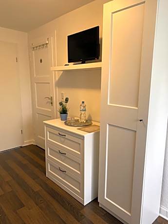 Single Room with Private Bathroom