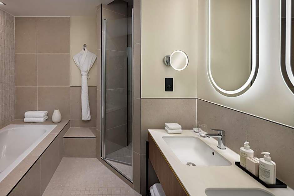 Le Meridien Paris Arc De Triomphe