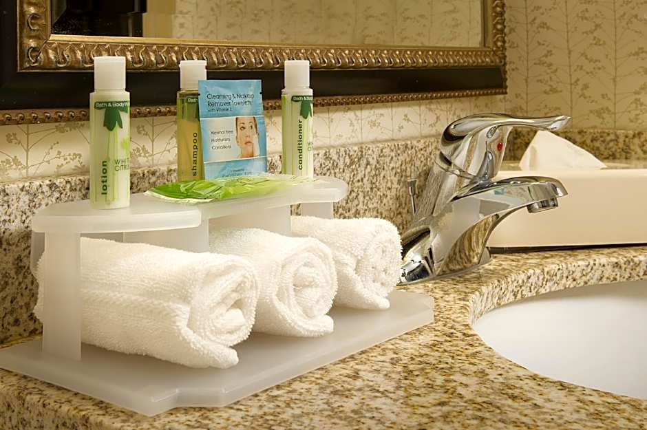 Holiday Inn Express Uvalde By IHG