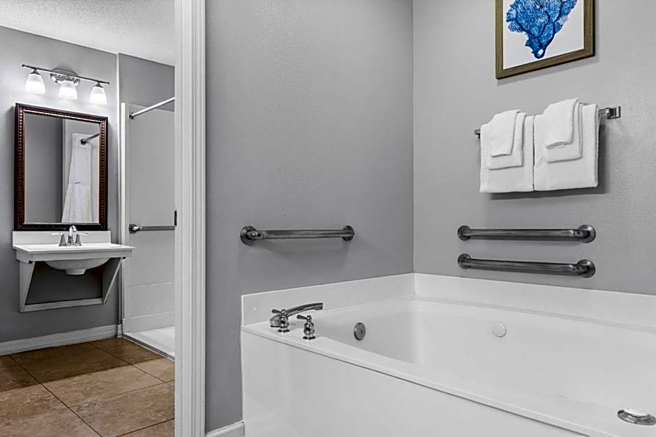 Club Wyndham at Majestic Sun