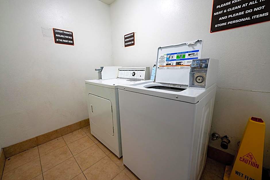 OYO Hotel Hermiston OR, Downtown