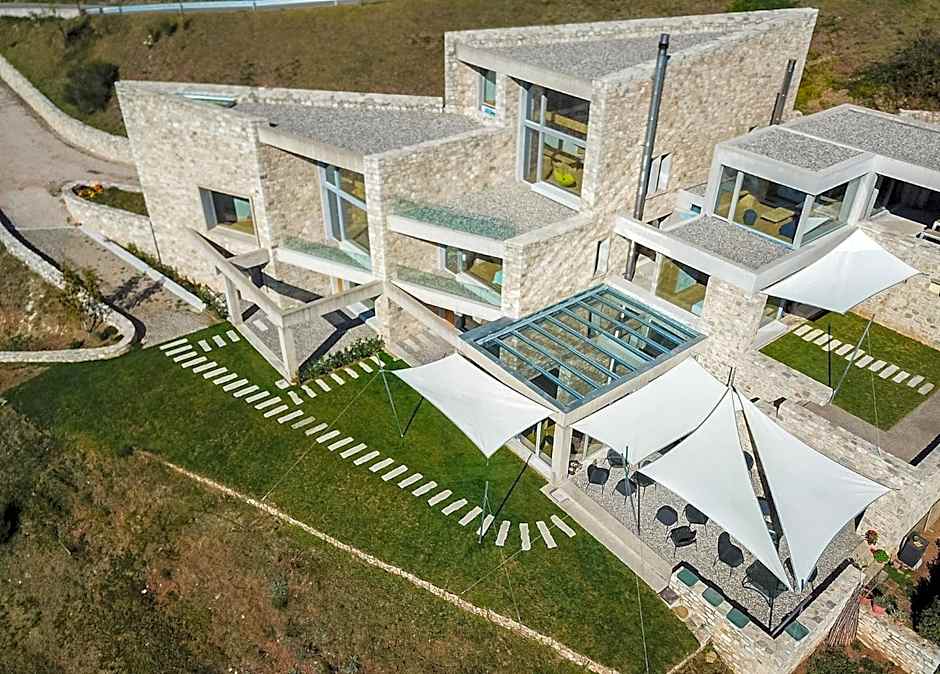 Escapade Luxury Residences