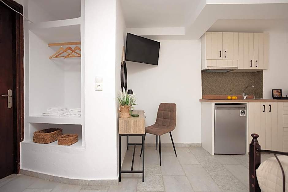 Anemomilos Beach hotel