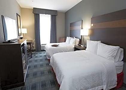 Hampton Inn & Suites Oklahoma City Airport
