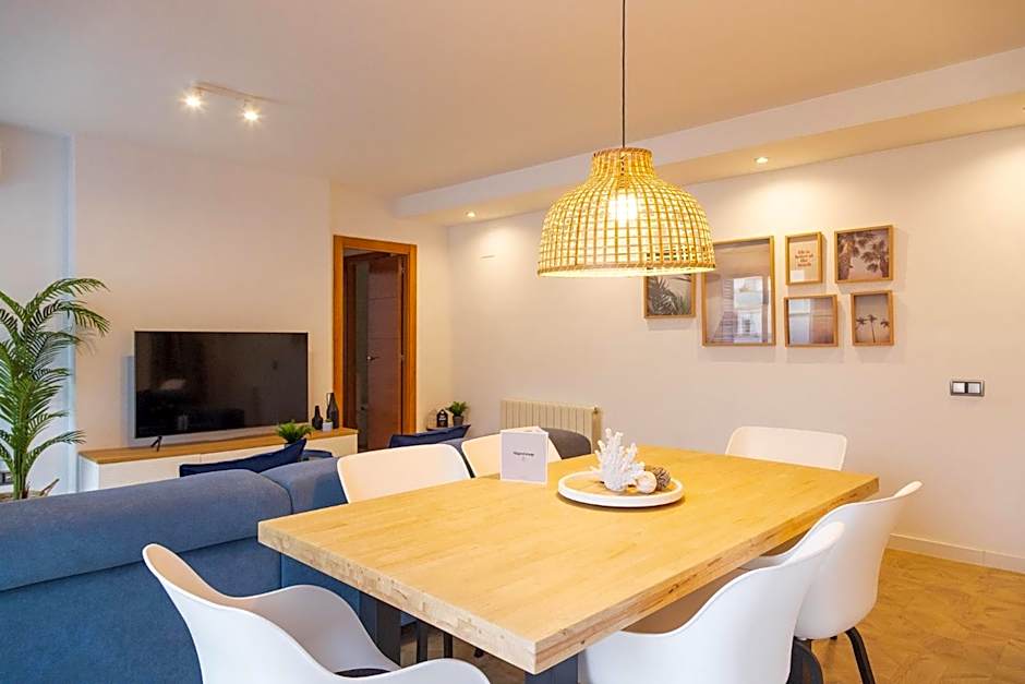 Lucas House Apartments by Sitges Group