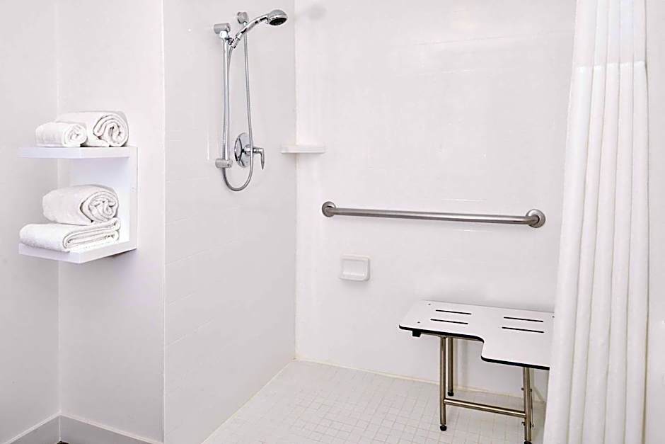 Hampton Inn By Hilton Albuquerque-University/Midtown
