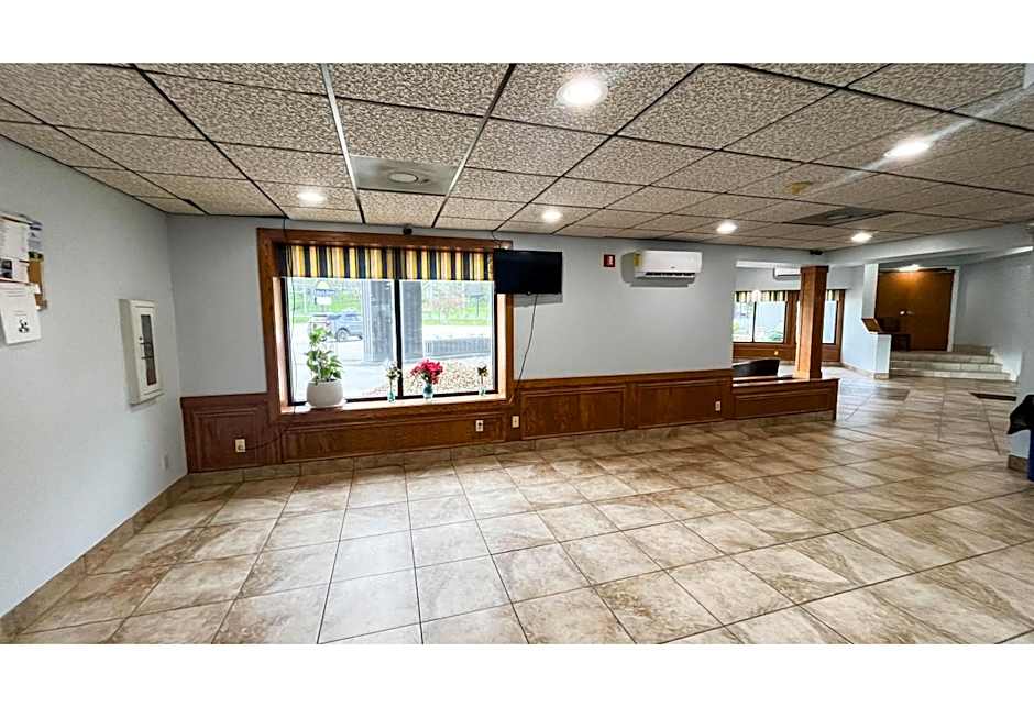 Motel 6 - Tiffin, OH