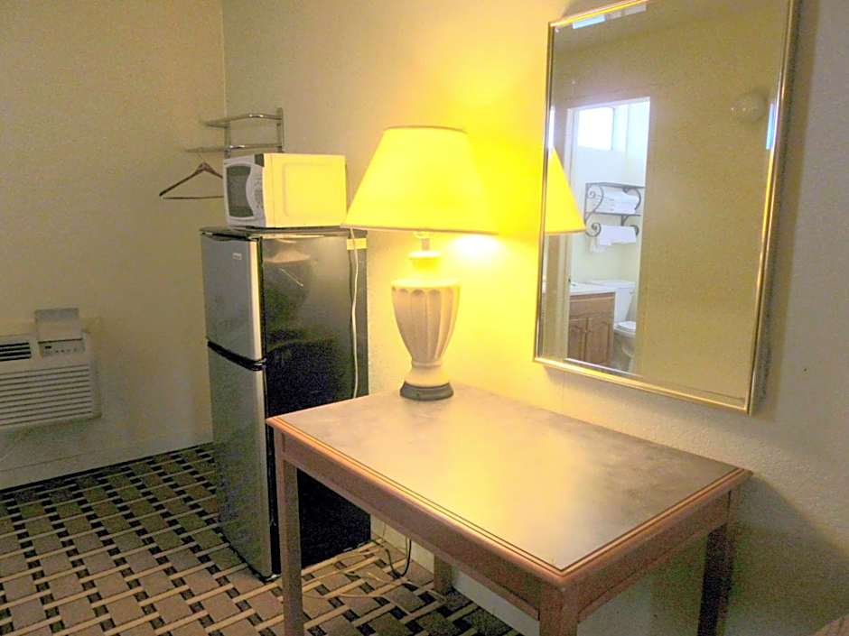 Budget Host Inn