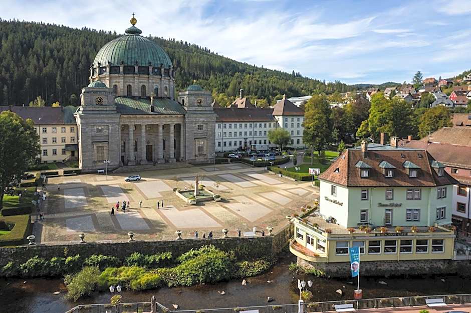 Dom-Hotel