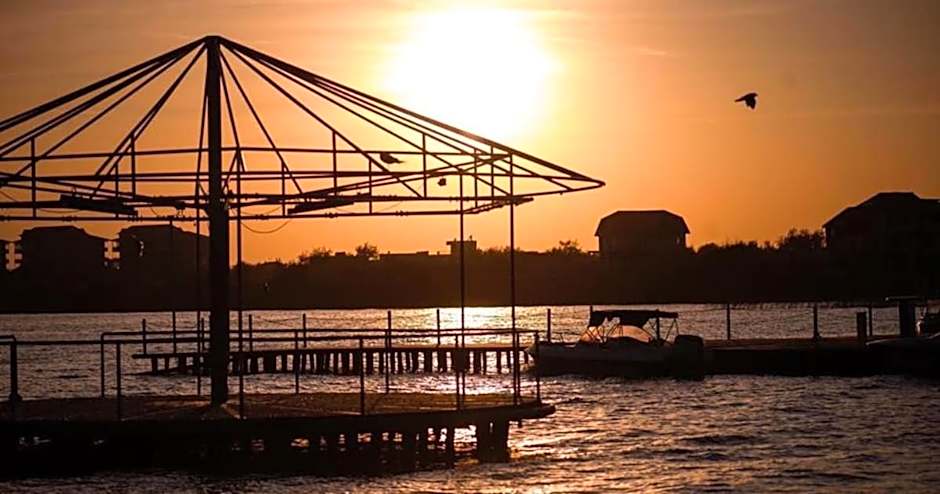 Hotel La Scoica Land