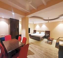 Hotel Shrinath Palace