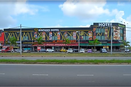 Q Bintang Hotel