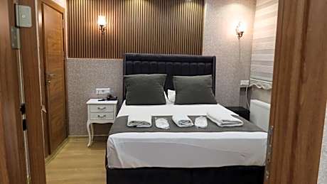 Standard Double Room (No Window)