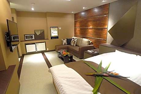 Hotel GOLF Nirasaki (Adult Only)