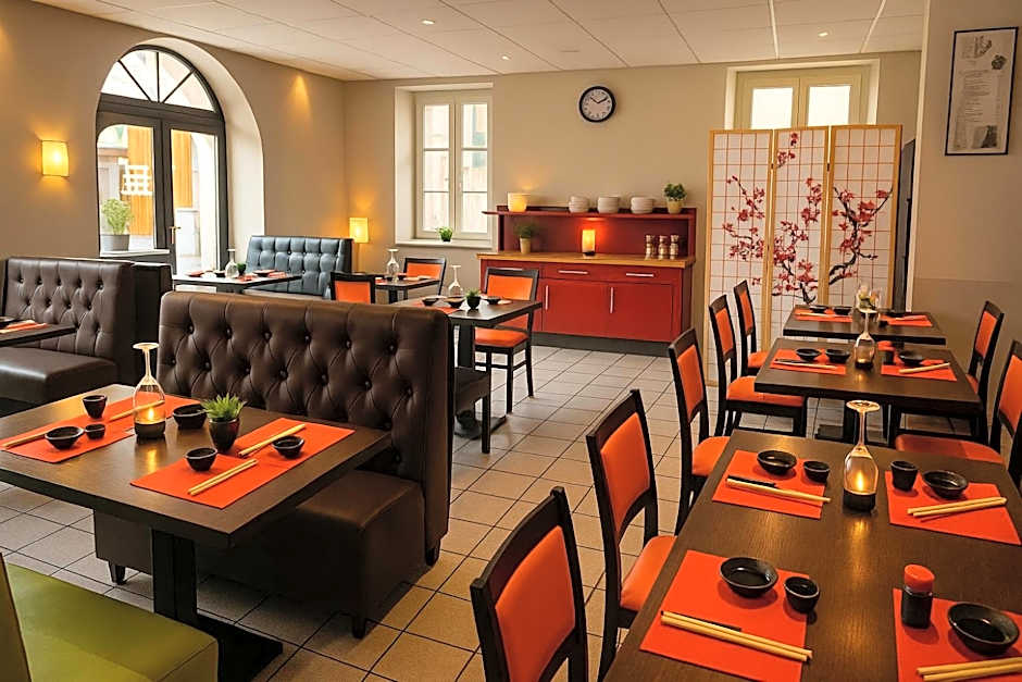 Hôtel de Genève , Faverges-Seythenex 74210, Haute Savoie