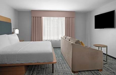 1 King room Suite