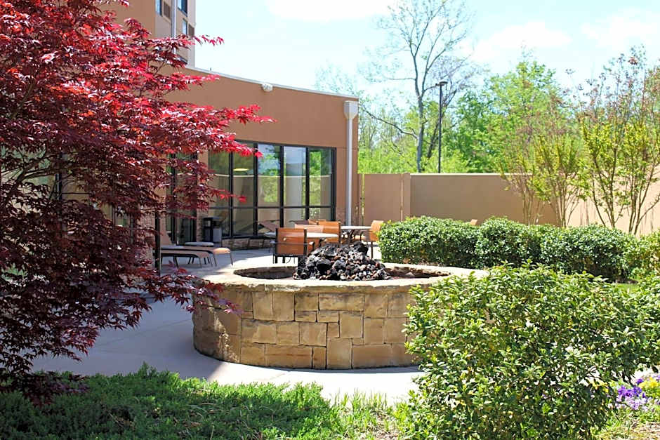 Courtyard by Marriott Clarksville