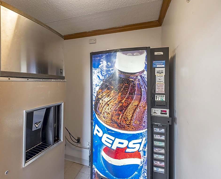 Red Roof Inn Uhrichsville