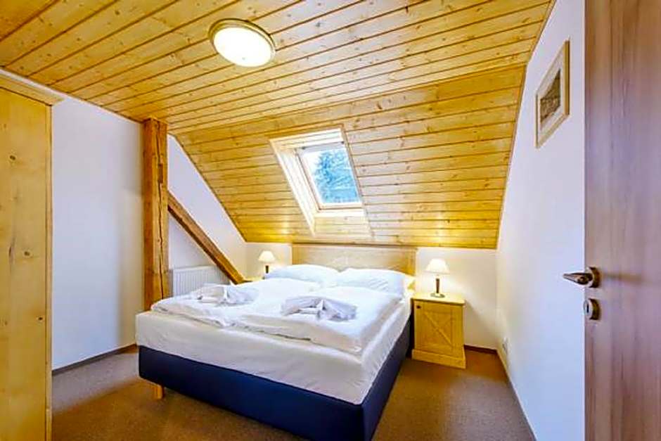 Hotel Tri Ruze