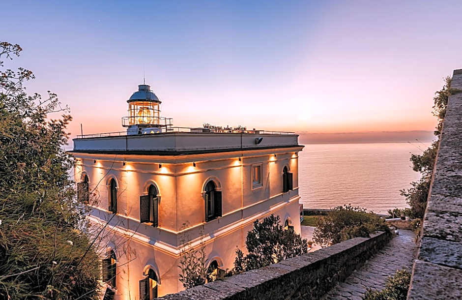 Faro Punta Imperatore