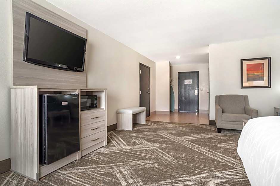 Best Western Plus Jackson Downtown-Coliseum