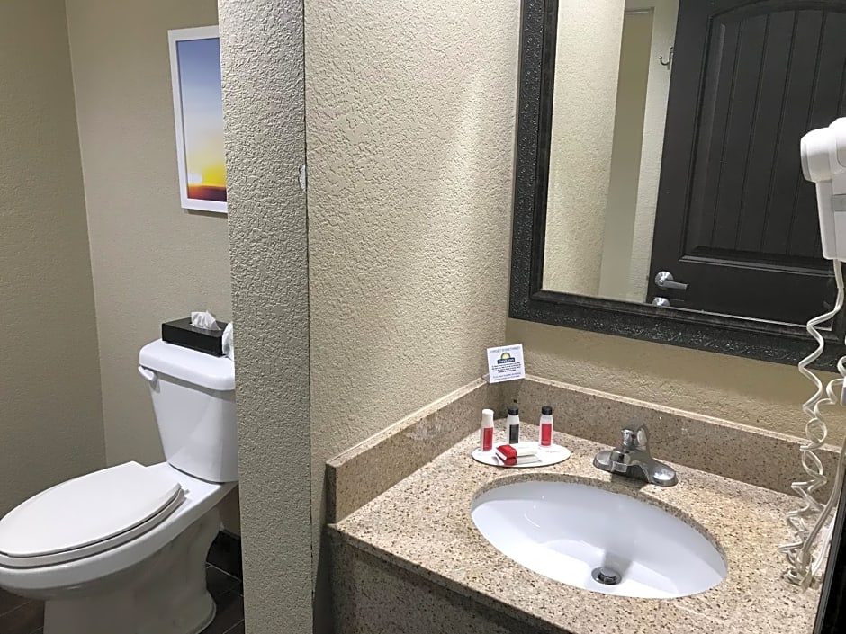 Days Inn by Wyndham Joplin