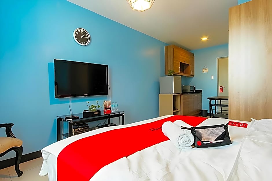 RedDoorz Plus at Kamuning Quezon City
