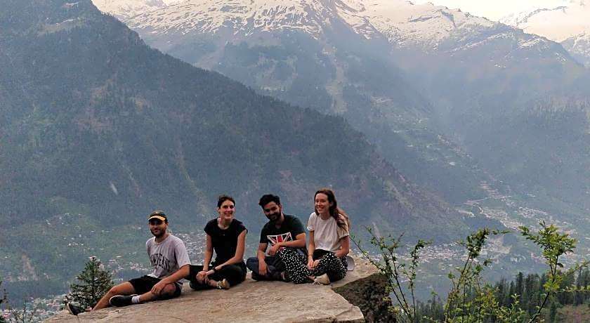 Madpackers Manali