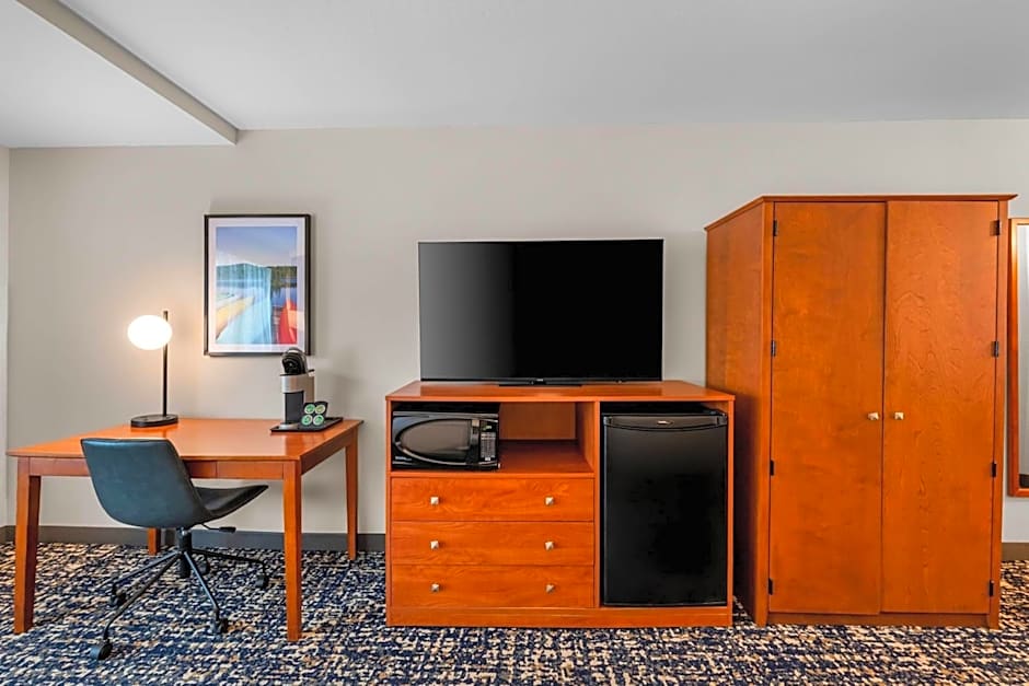 Wyndham Bloomington - Mall of America