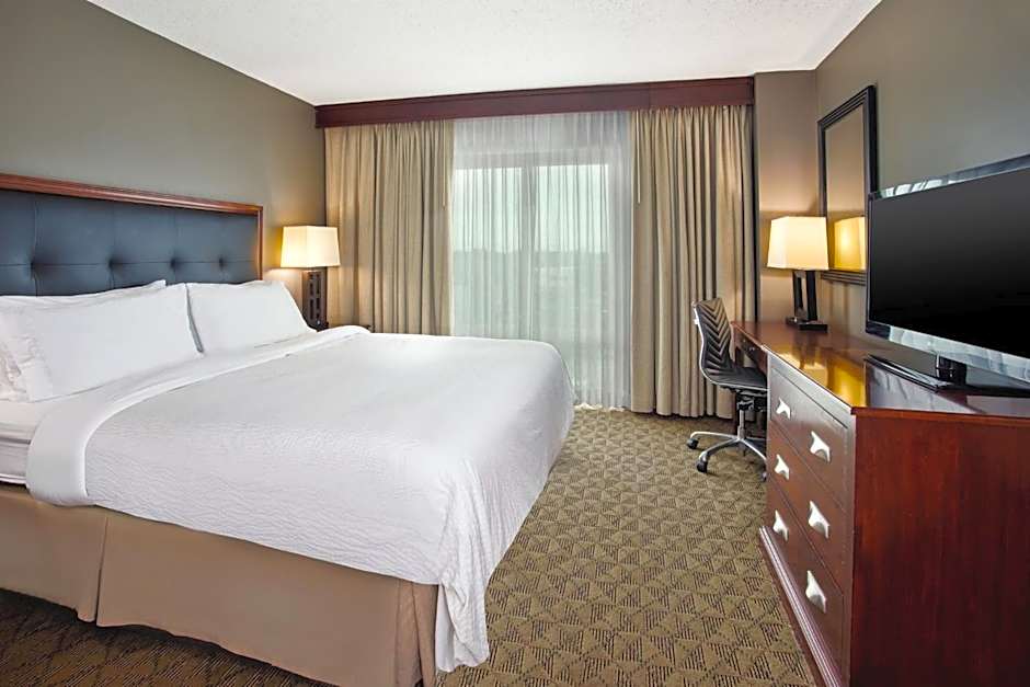 Holiday Inn University Plaza-Bowling Green By IHG