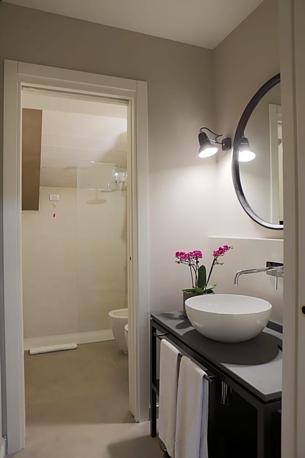 Opera35 Boutique Hotel