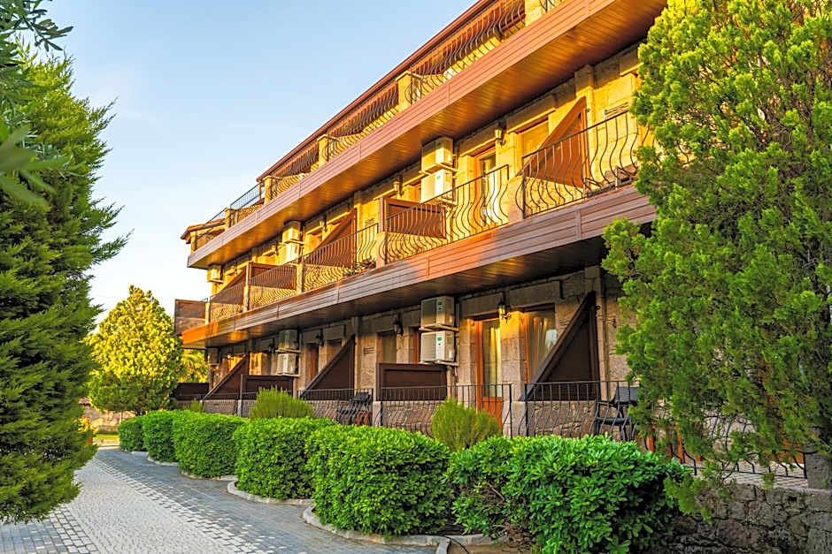 Assos Park Hotel