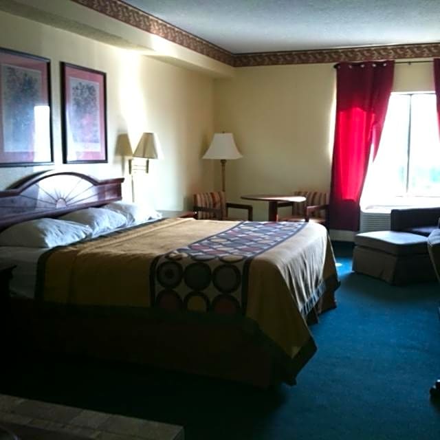 Super 8 by Wyndham Piedmont Greenville Area