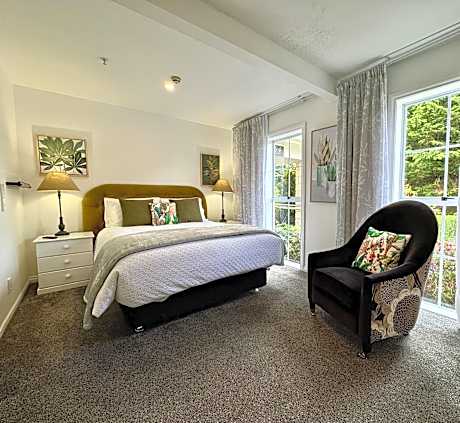 64 Mandalea B&B