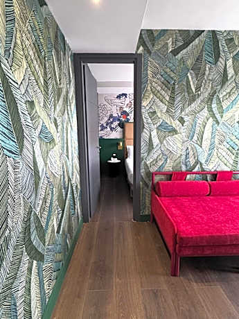 Junior Suite with Two Spaces and Terrace