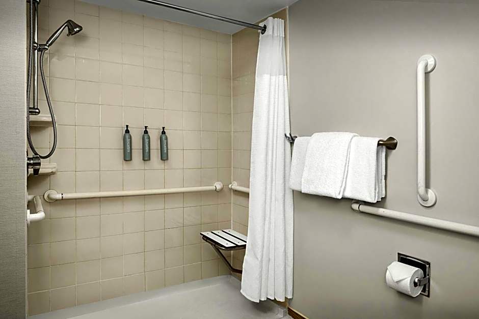 Courtyard by Marriott Virginia Beach Oceanfront/North 37th Street