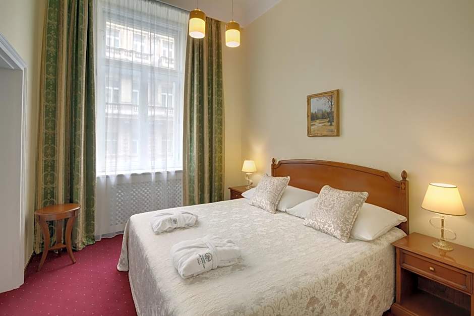 Boutique Hotel Seven Days