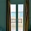 Asterias Hotel - Seafront